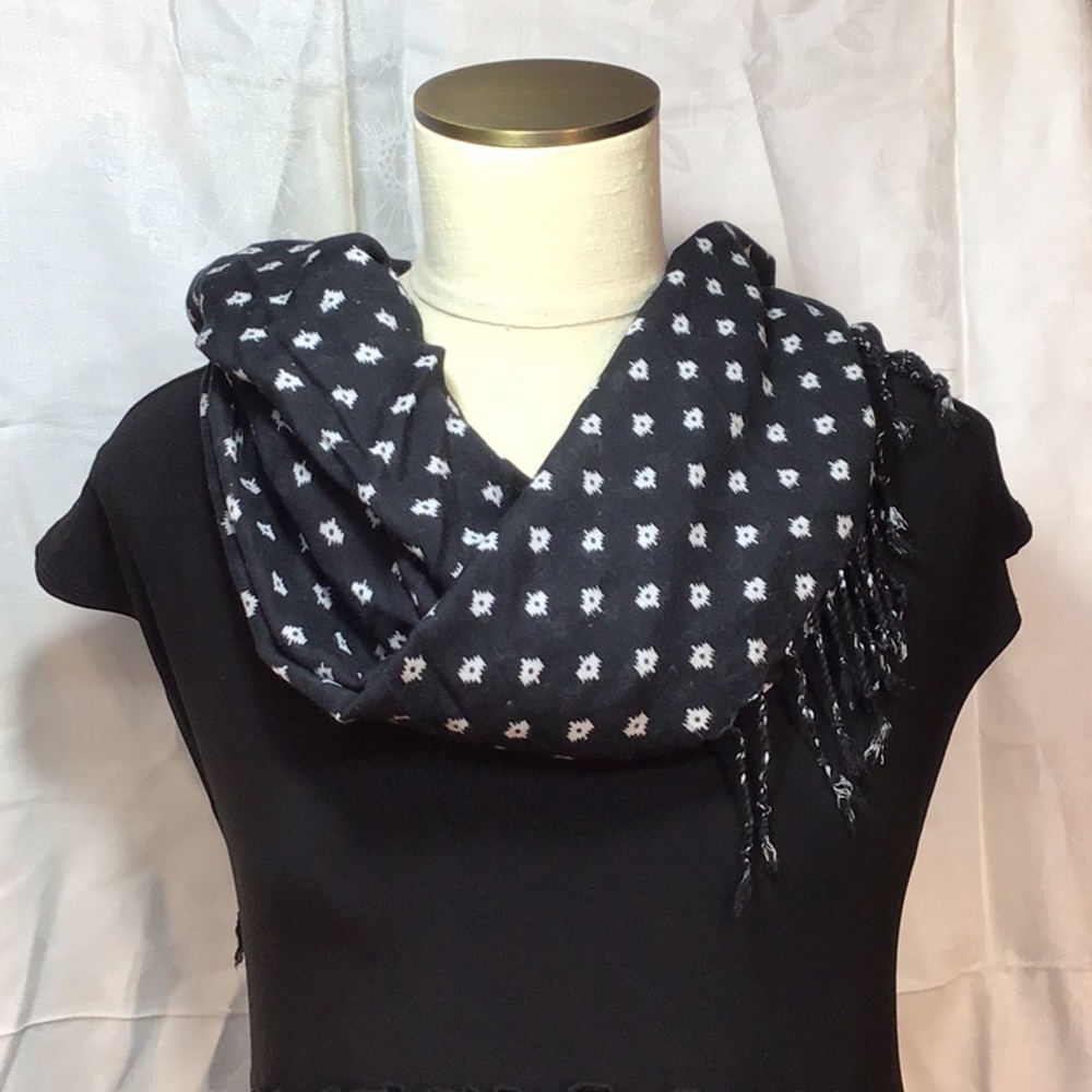 NWT Black scarf with white design & fringe